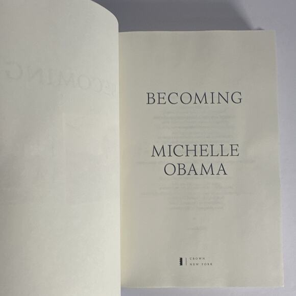 Becoming by Michelle Obama 2018 Hardcover DJ 1st Ed Inspiring Memoir First Lady - Picture 8 of 10